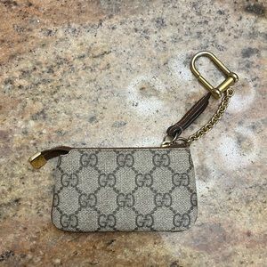 Gucci GG Supreme Key Pouch